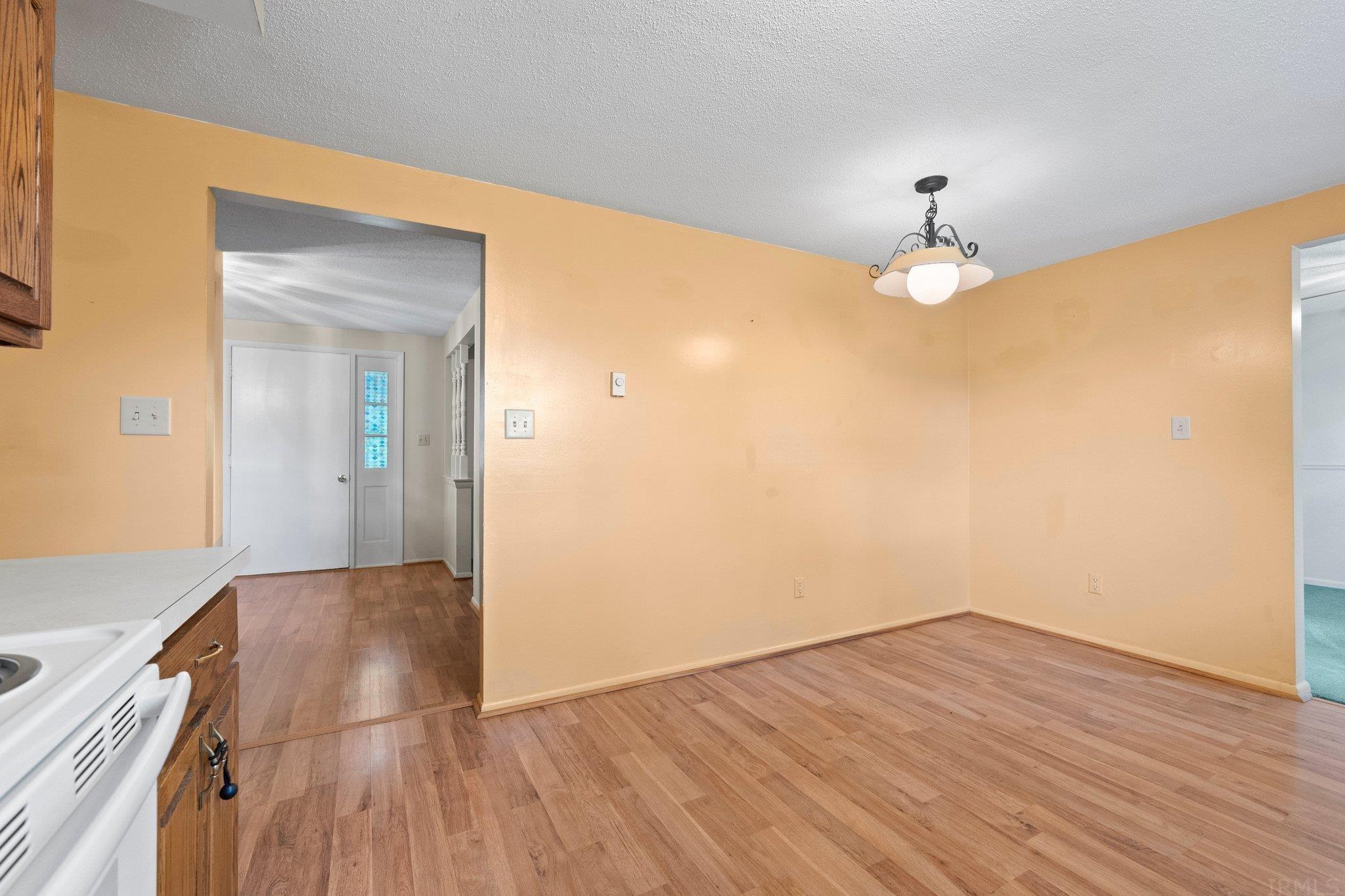 5734 Wheelock Road Fort Wayne, IN 46835 - Photo 15 of 36