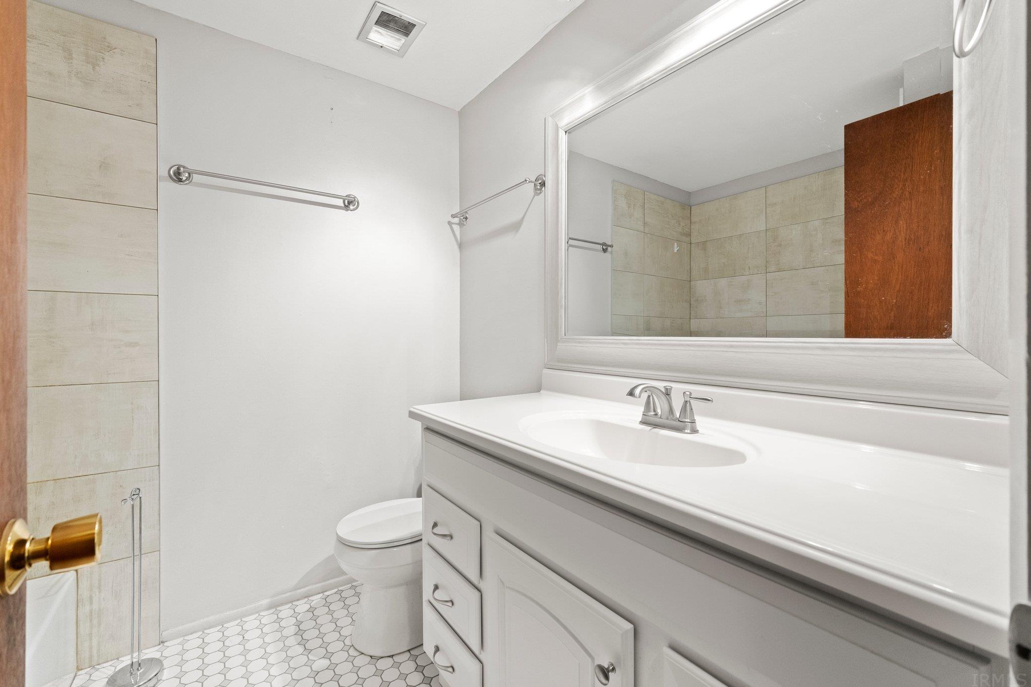 5734 Wheelock Road Fort Wayne, IN 46835 - Photo 27 of 36