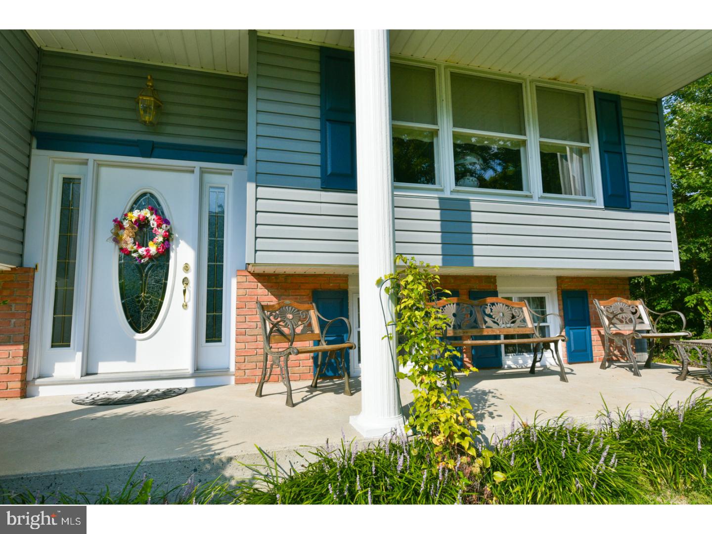 837 Hunters Run Road Pottstown, PA 19465 - Photo 3 of 25 Gallery Image 3