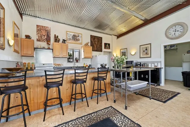 $1,988,880 | 9025 Camp Rock Road, Lucerne Valley, CA 92356