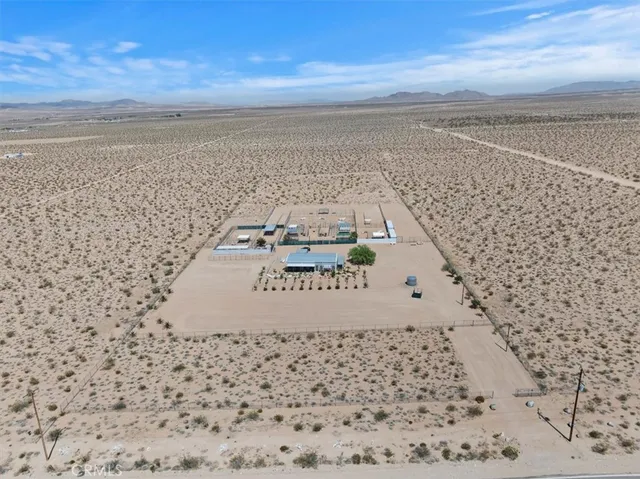 $1,988,880 | 9025 Camp Rock Road, Lucerne Valley, CA 92356