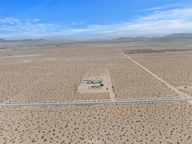 $1,988,880 | 9025 Camp Rock Road, Lucerne Valley, CA 92356