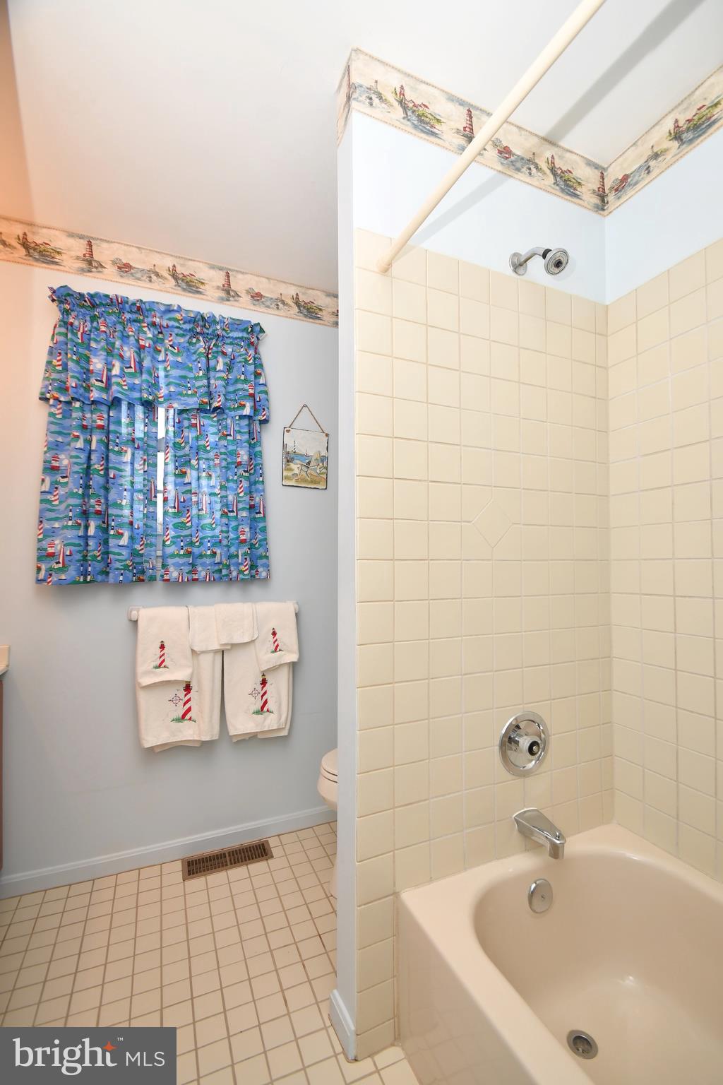 4528 Oak Ridge Drive Street, MD 21154 - Photo 26 of 32 Gallery Image 26
