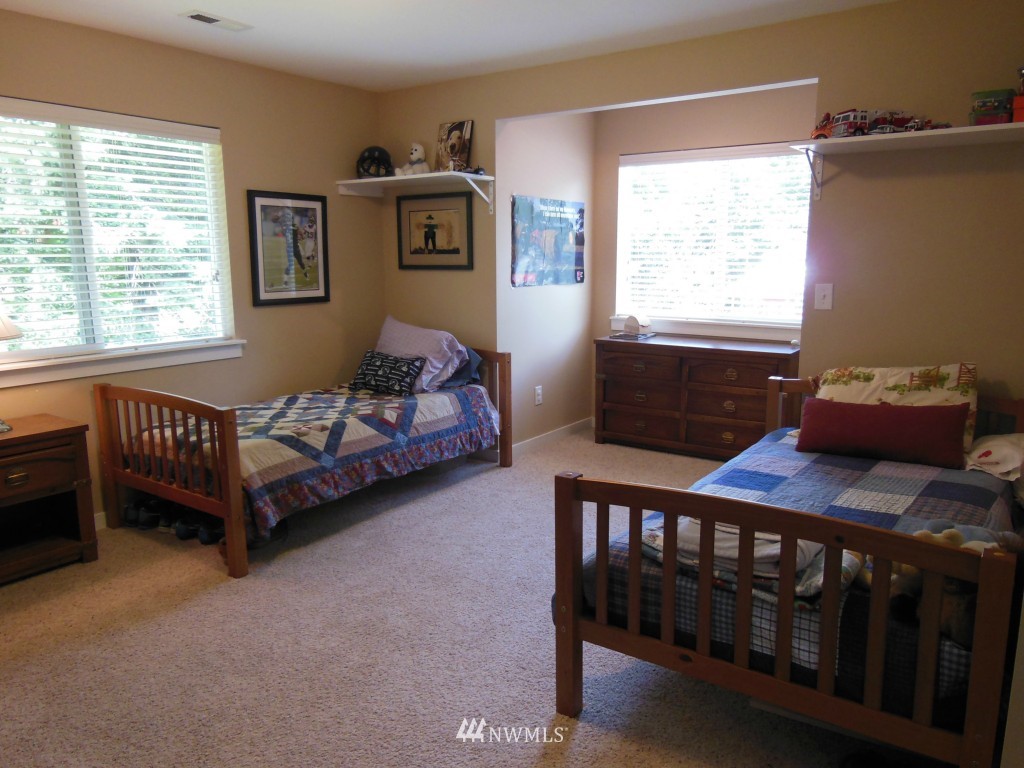7048 Cedar Flats Road Southwest Olympia, WA 98512 - Photo 13 of 25 Gallery Image 13