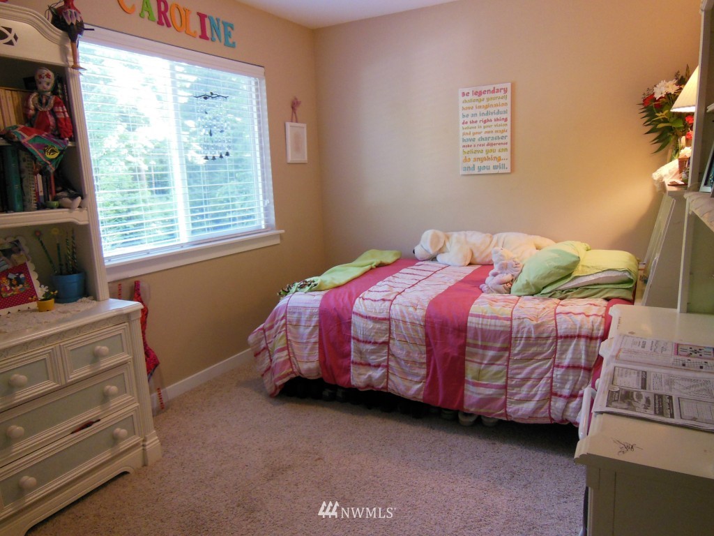 7048 Cedar Flats Road Southwest Olympia, WA 98512 - Photo 10 of 25 Gallery Image 10