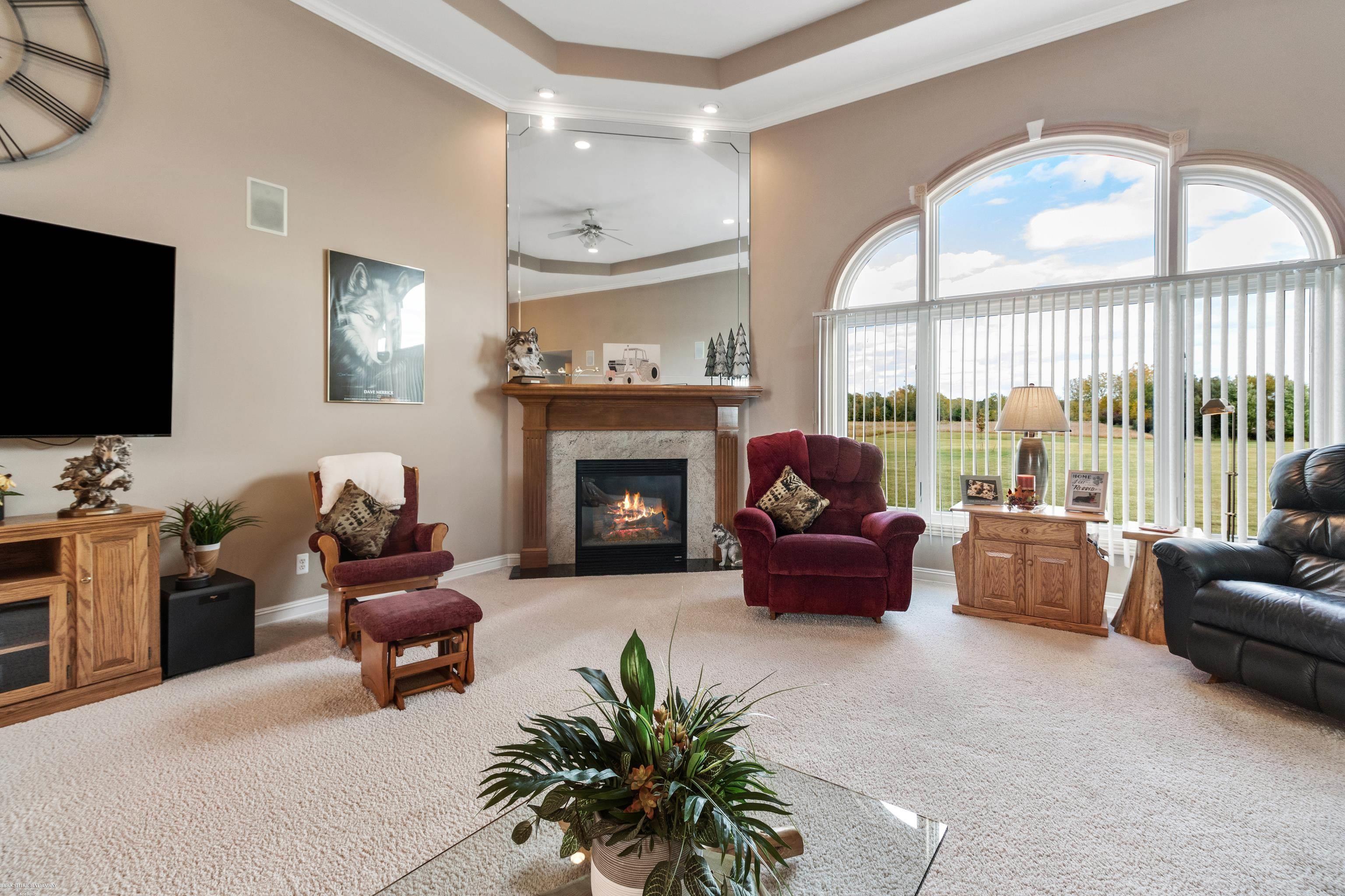 6692 Perry Road Yale, MI 48097 - Photo 15 of 88 Great room