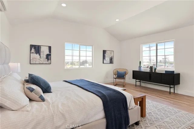 $1,299,000 | 5732 Hillcrest Drive, Los Angeles, CA 90043