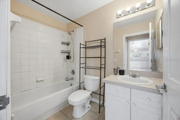 $1,150 | 130 Coco Plum Drive, Unit FRONT, Davenport, FL 33897