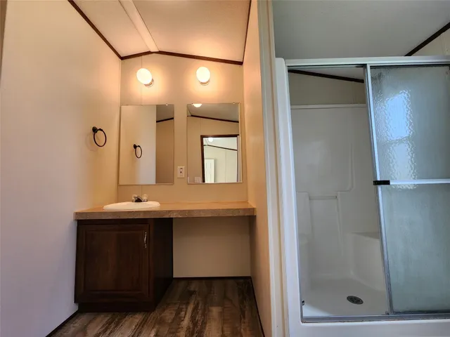 $1,295 | 8021 Parker Elaine Drive, Conroe, TX 77306