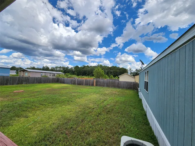 $1,295 | 8021 Parker Elaine Drive, Conroe, TX 77306