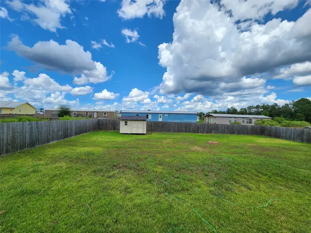 $1,295 | 8021 Parker Elaine Drive, Conroe, TX 77306