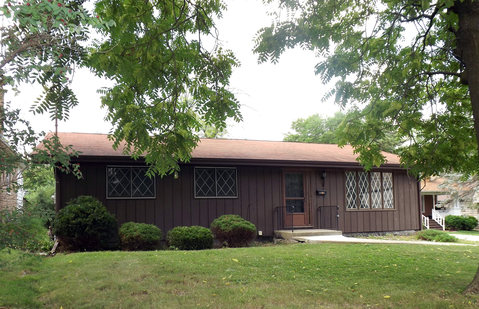18242 Riegel Road Homewood, IL 60430 - Photo 2 of 26