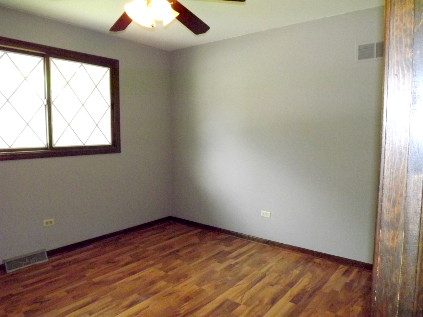 18242 Riegel Road Homewood, IL 60430 - Photo 15 of 26
