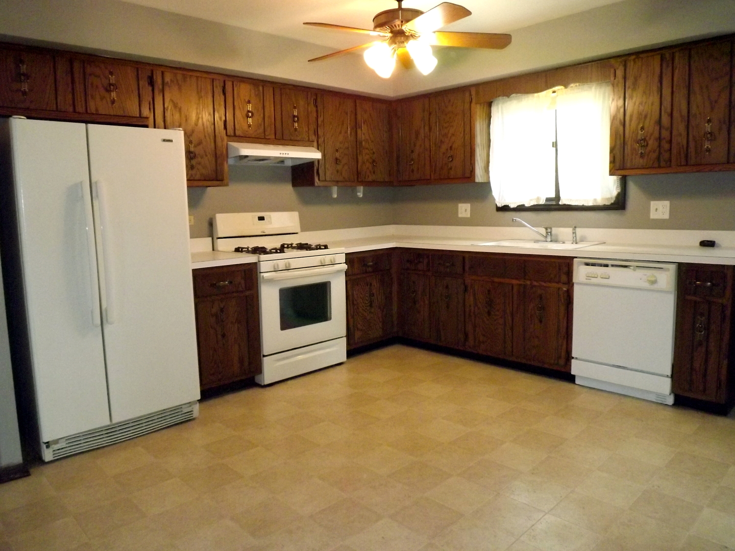 18242 Riegel Road Homewood, IL 60430 - Photo 6 of 26