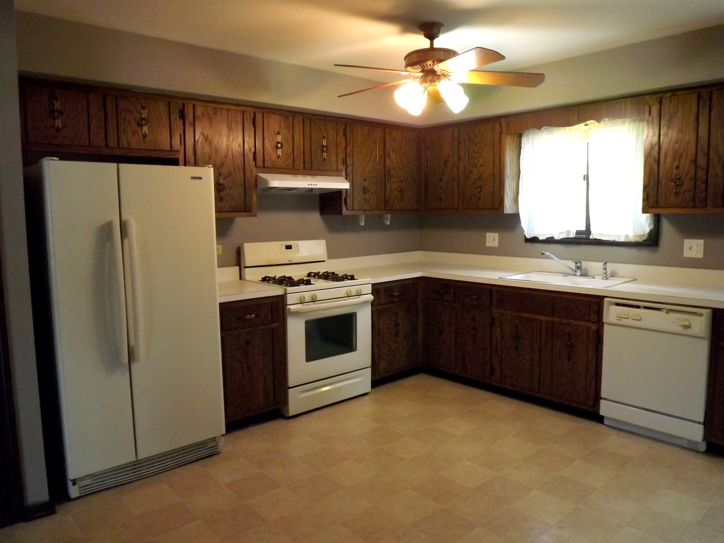 18242 Riegel Road Homewood, IL 60430 - Photo 9 of 26