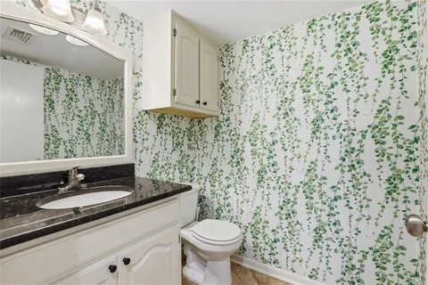 $260,000 | 306 Westview Terrace, Arlington, TX 76013