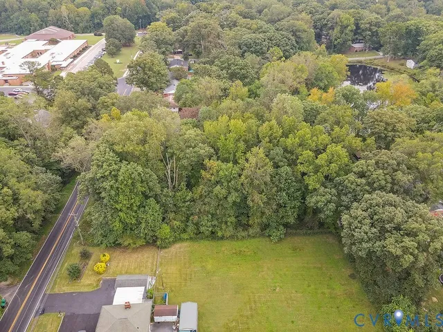 a view of a lake with houses