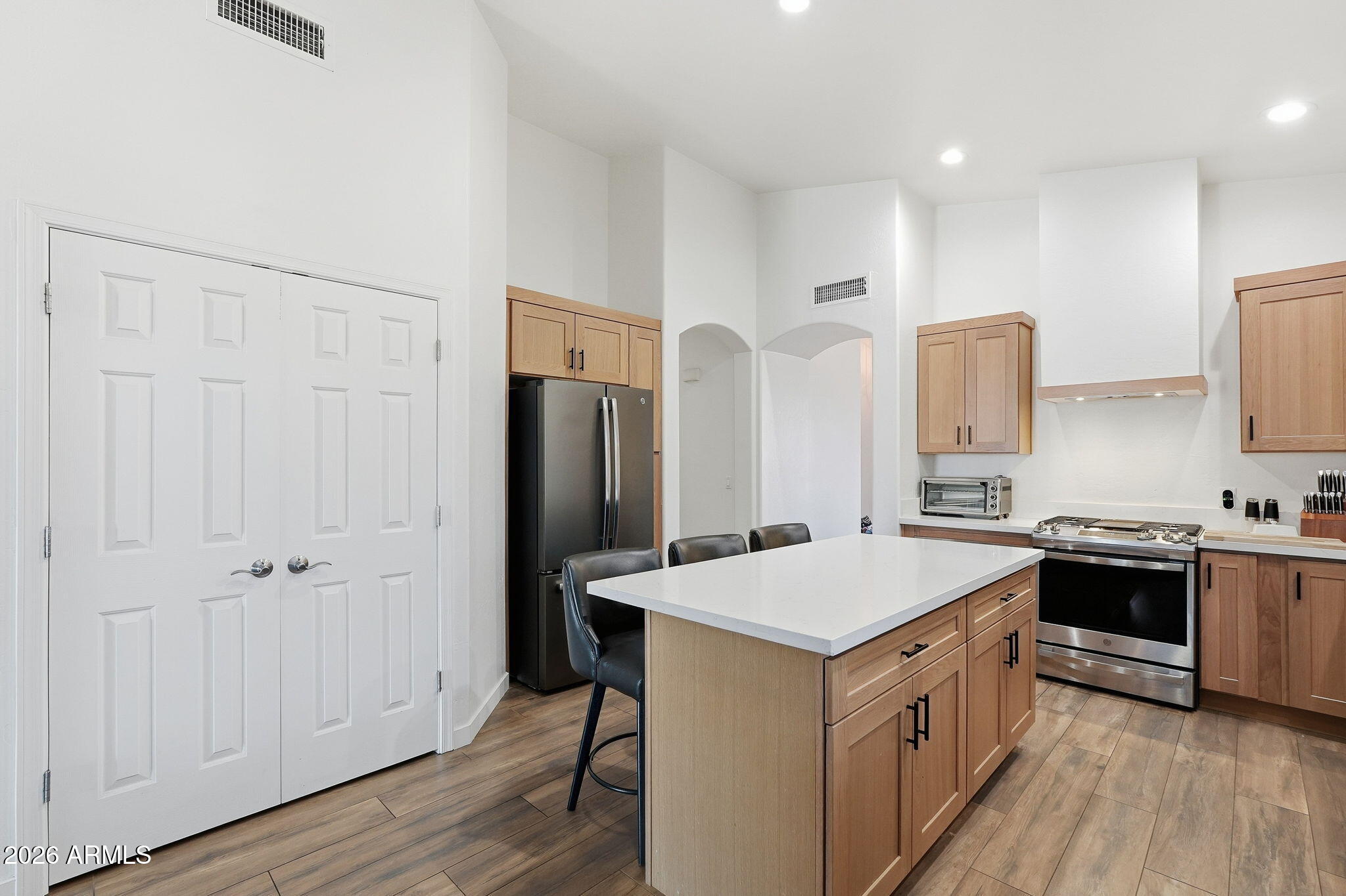 2420 East Darrel Road Phoenix, AZ 85042 - Photo 12 of 36 ListerPros_011