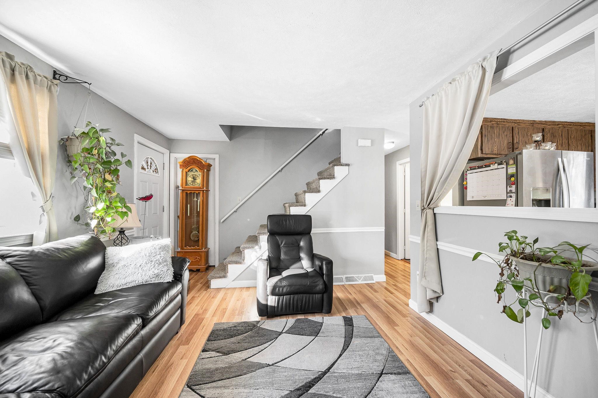 33 Iris Drive Merrimack, NH 03054 - Photo 8 of 36