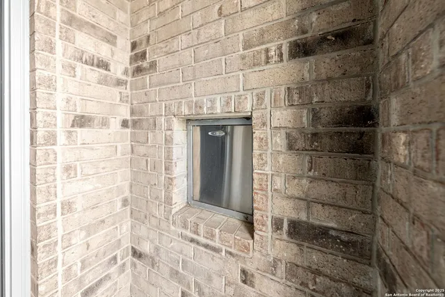 $2,295 | 7030 Hayes Horizon, San Antonio, TX 78233