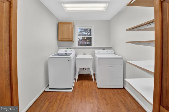 $3,925 | 6031 9th Street North, Arlington, VA 22205