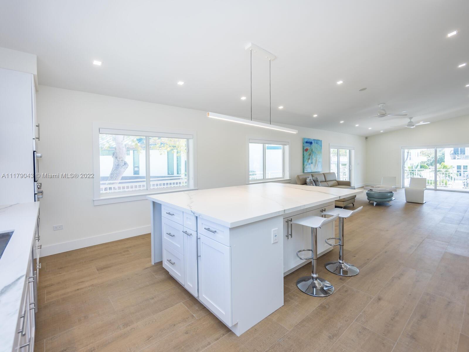 1118 Heron Road Key Largo, FL 33037 - Photo 25 of 85 Gallery Image 25