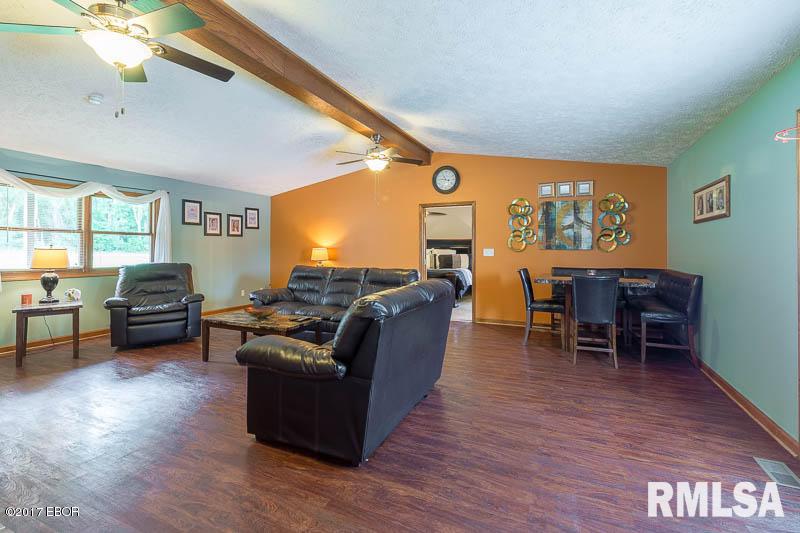 13186 Bennett Road Marion, IL 62959 - Photo 16 of 21 Gallery Image 16
