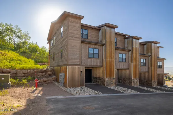 $1,099,000 | 142 Saddle Mountain Camp Road, Granby, CO 80446