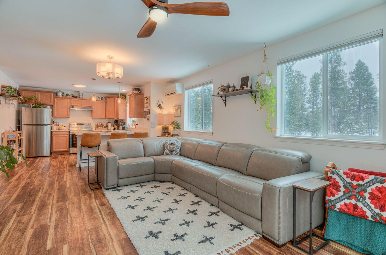 17150 Covina Road Bend, OR 97707 - Photo 7 of 22 j9TP7iMg