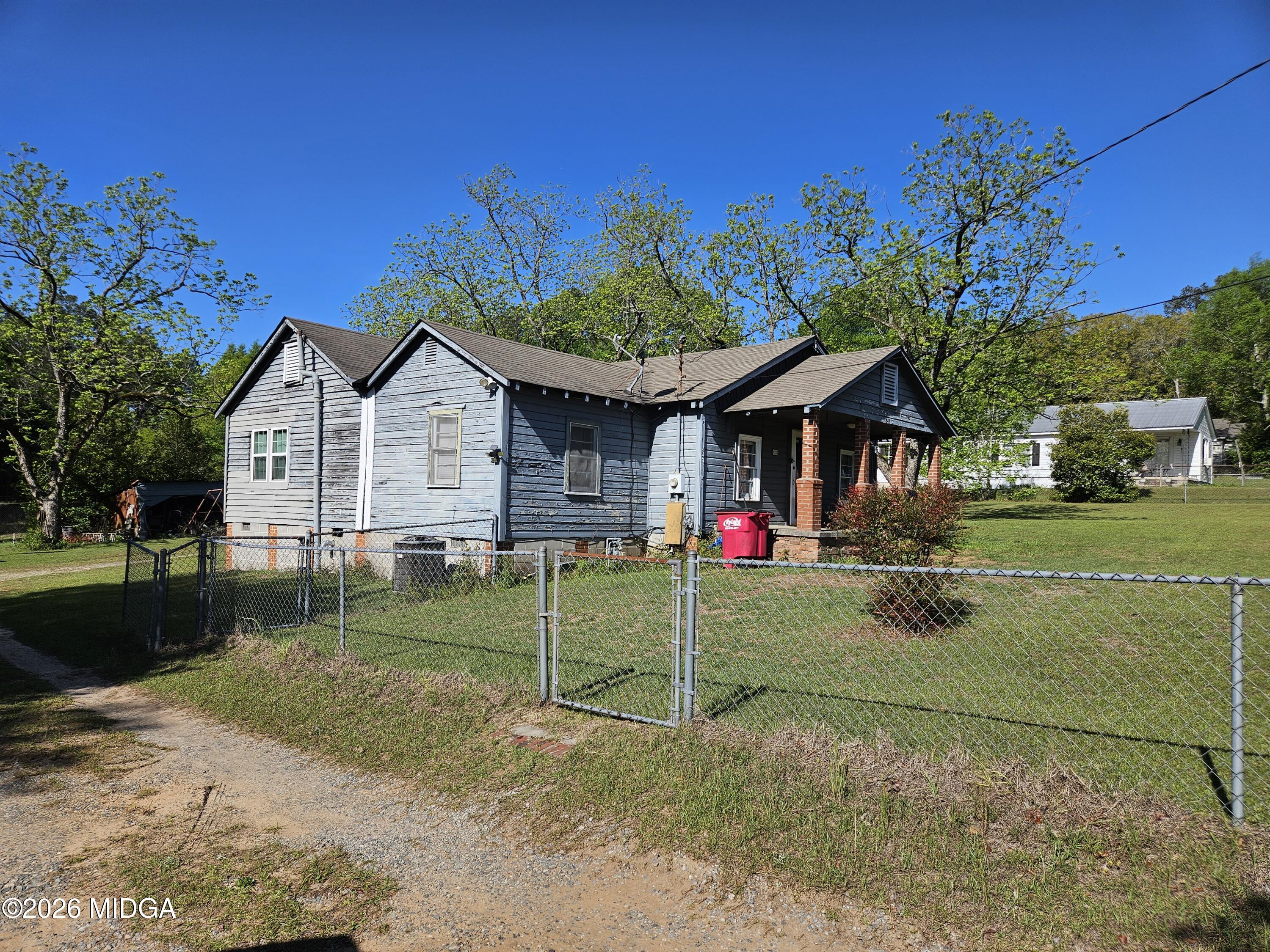 4045 Jeffersonville Road Macon, GA 31217 - Photo 2 of 21 20260410_101135