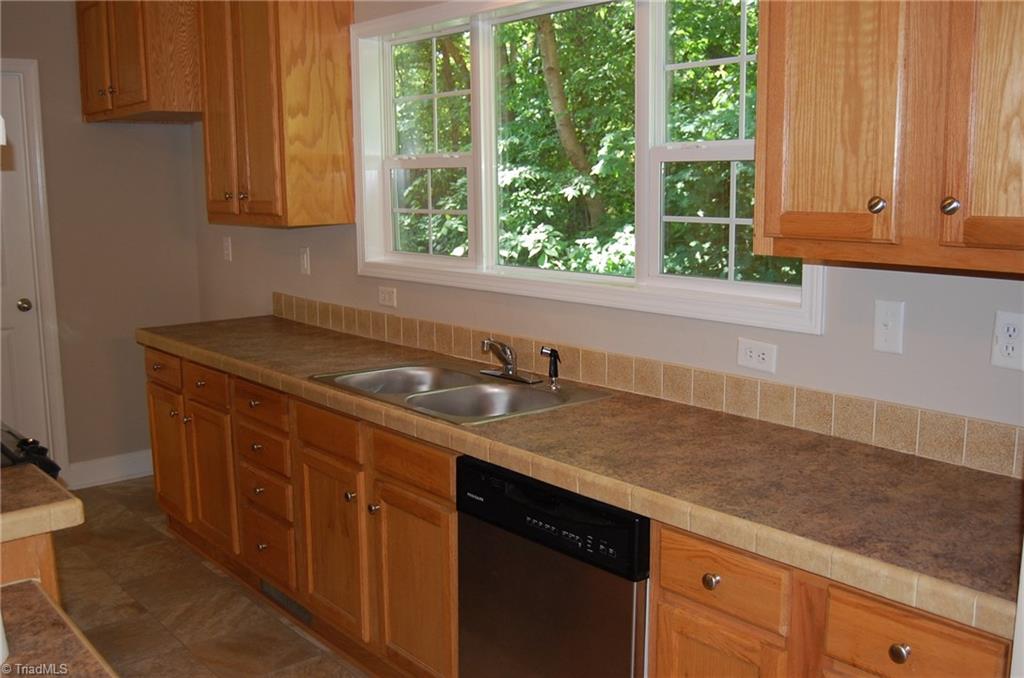 2814 Old Mountain Road Trinity, NC 27370 - Photo 18 of 20