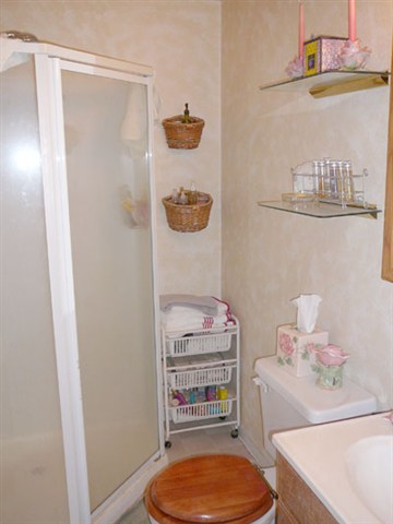 221 Roberts Road Newport, WA 99156 - Photo 6 of 9