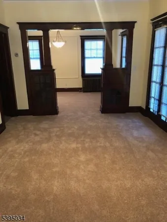 $2,075 | 585 Ringwood Avenue, Unit 2, Wanaque, NJ 07465