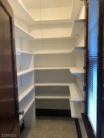 $2,075 | 585 Ringwood Avenue, Unit 2, Wanaque, NJ 07465