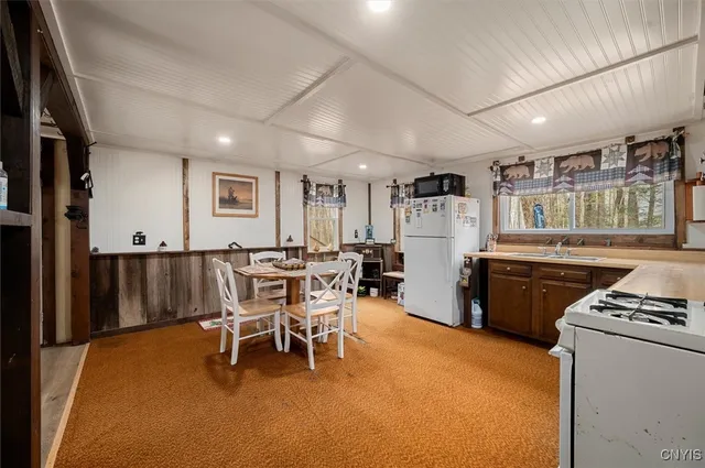 $299,000 | 105 Long View East, Webb, NY 13420