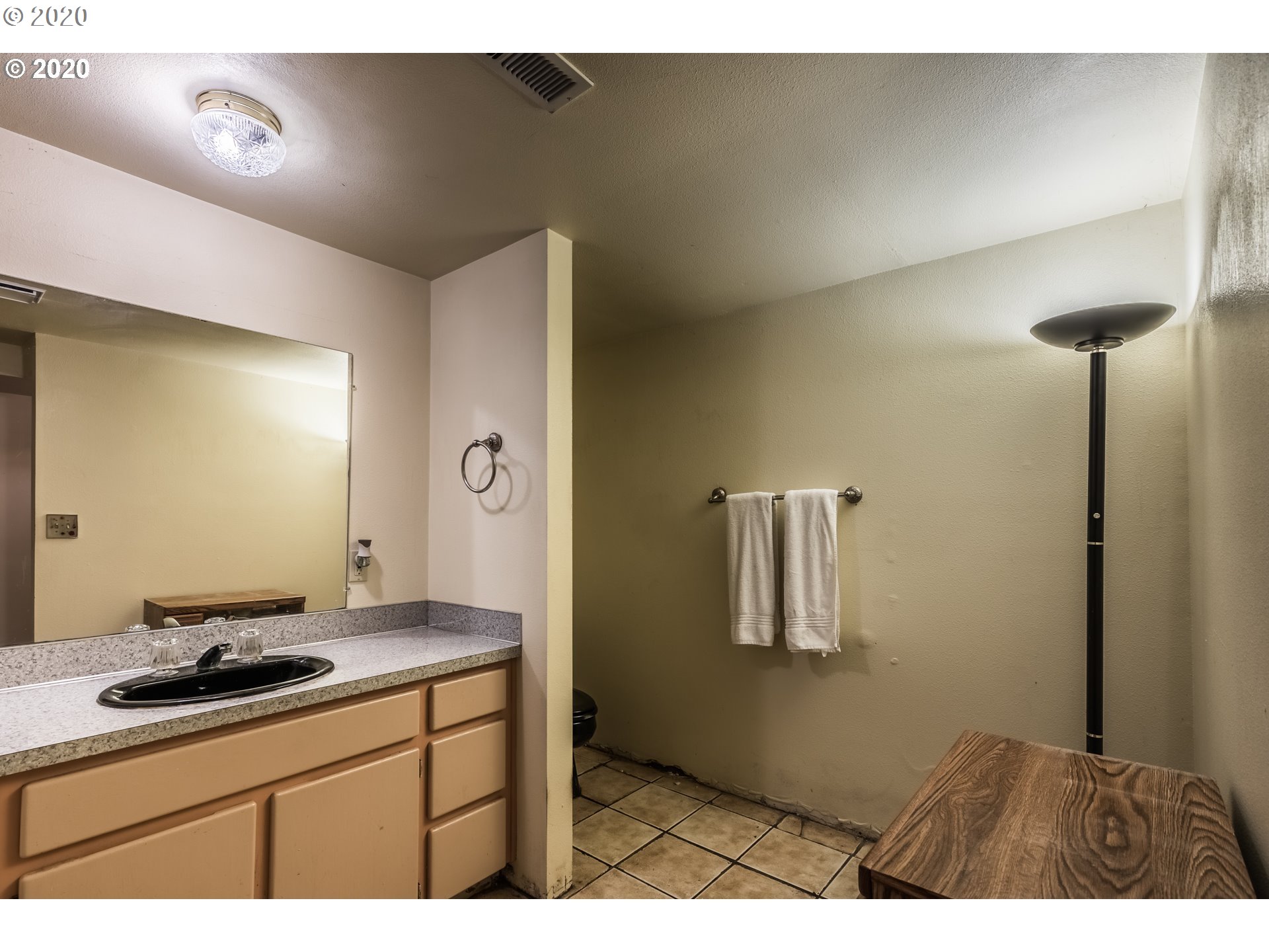 58363 Old Portland Road St. Helens, OR 97051 - Photo 17 of 23 Gallery Image 17
