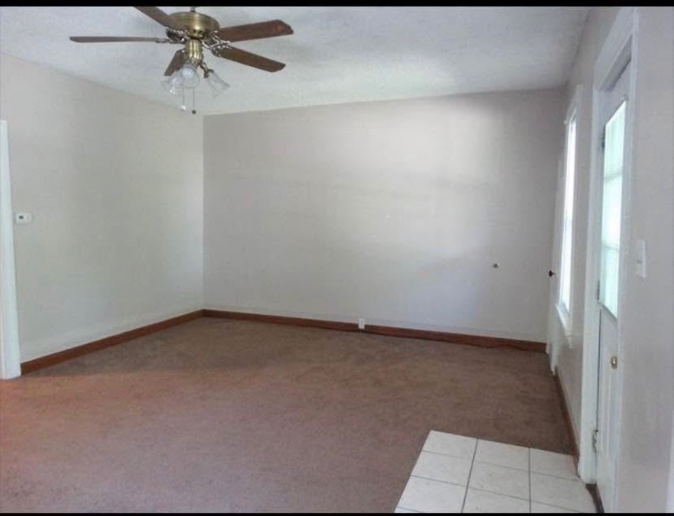 1120 South Hamilton Street Lockport, IL 60441 - Photo 29 of 32 a view of an empty room