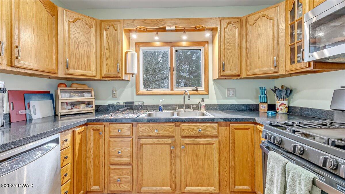 8 Alpine Rd Beach Lake Beach Lake, PA 18405 - Photo 18 of 76