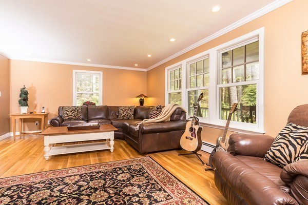 33 Towne Road Boxford, MA 01921 - Photo 10 of 30 Gallery Image 10