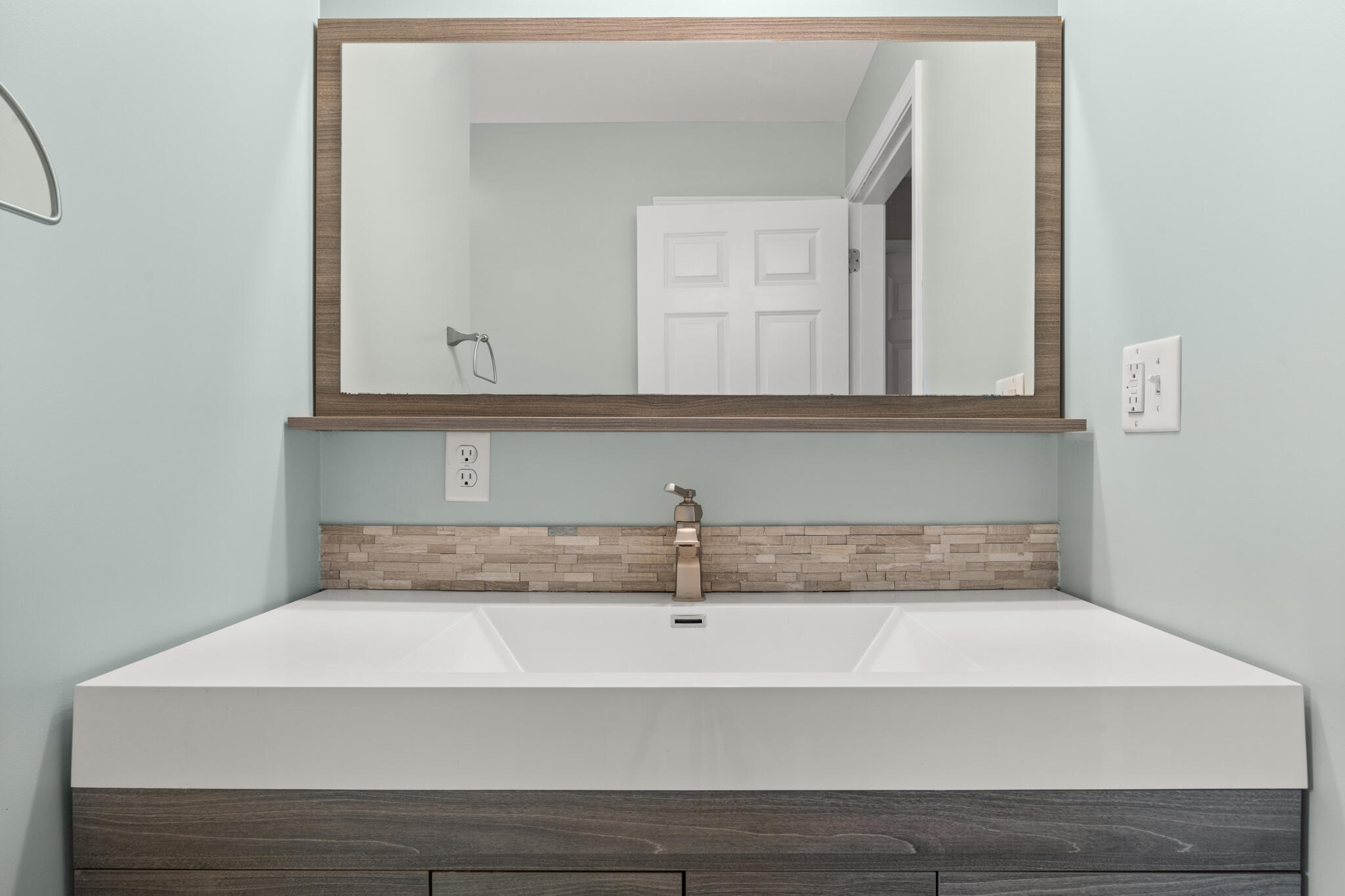 165 Patterson Road Hampden, ME 04444 - Photo 24 of 63 Vanity- Primary Bath