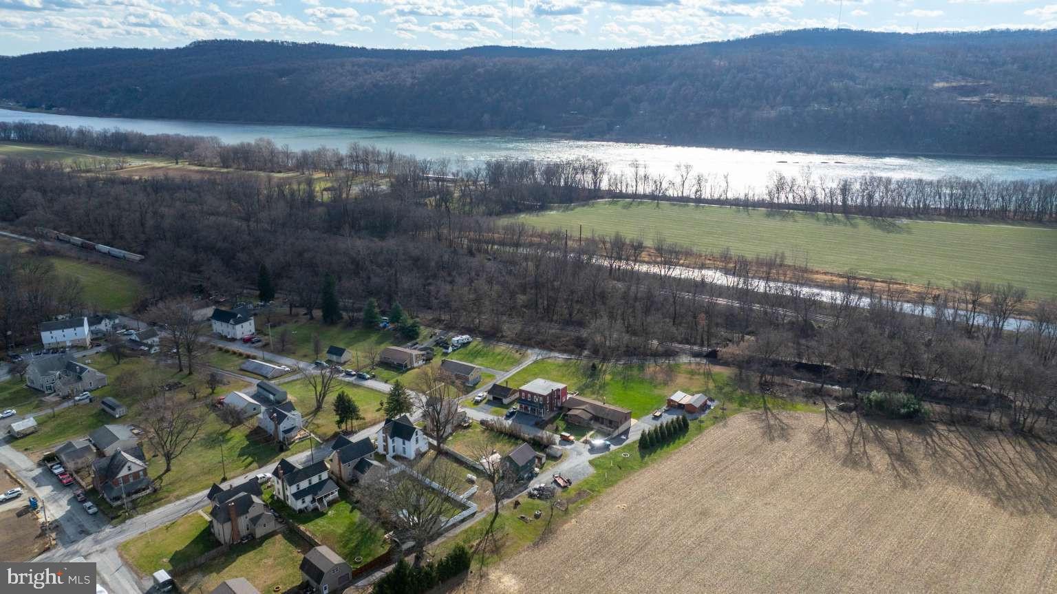 1743 Old River Road Marietta, PA 17547 - Photo 28 of 36