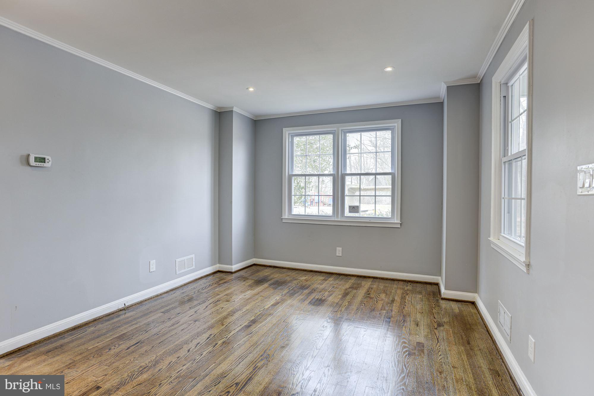 2501 Canterbury Road Baltimore, MD 21234 - Photo 3 of 39 Living Room