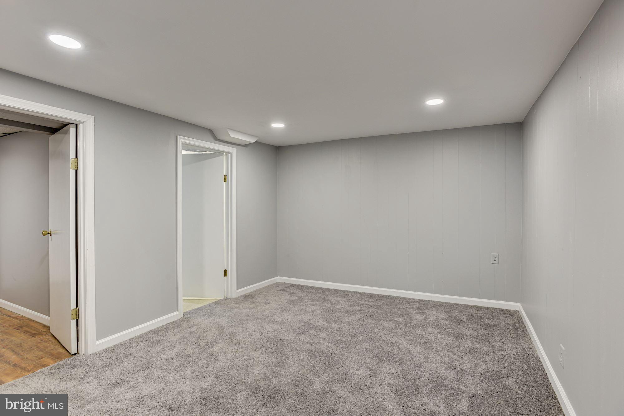 2501 Canterbury Road Baltimore, MD 21234 - Photo 24 of 39 Family Room