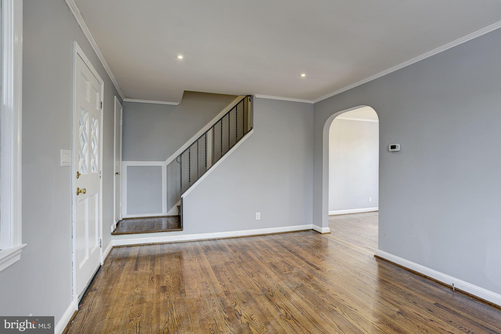 2501 Canterbury Road Baltimore, MD 21234 - Photo 7 of 39 Living Room