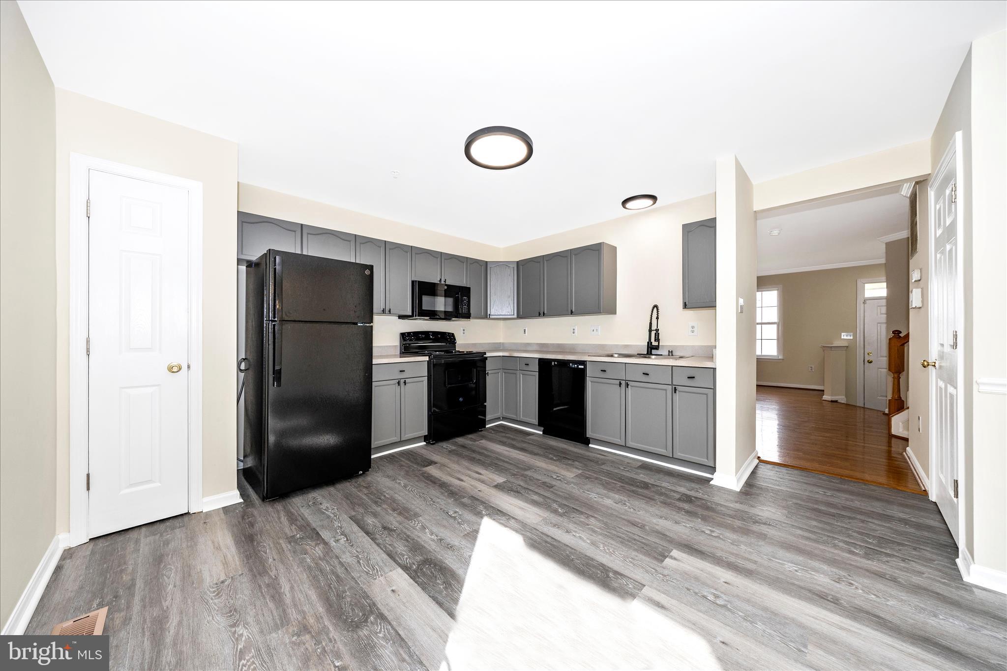 105 Sentry Ridge Smithsburg, MD 21783 - Photo 11 of 62 Kitchen