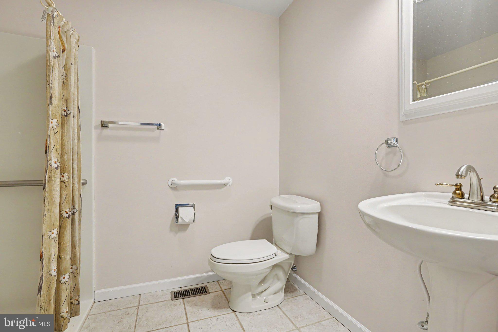 924 West Trindle Road Mechanicsburg, PA 17050 - Photo 53 of 68