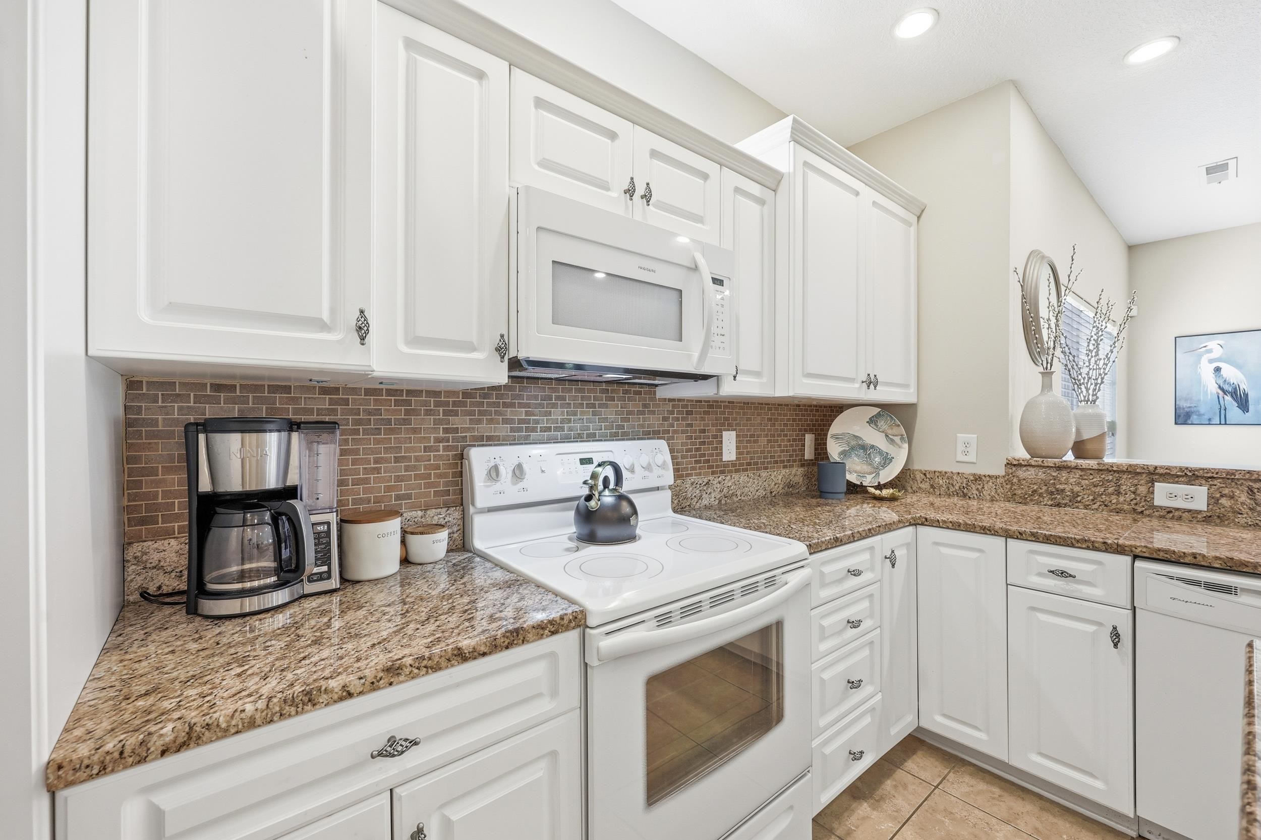 139 Fox Den Drive Murrells Inlet, SC 29576 - Photo 23 of 53