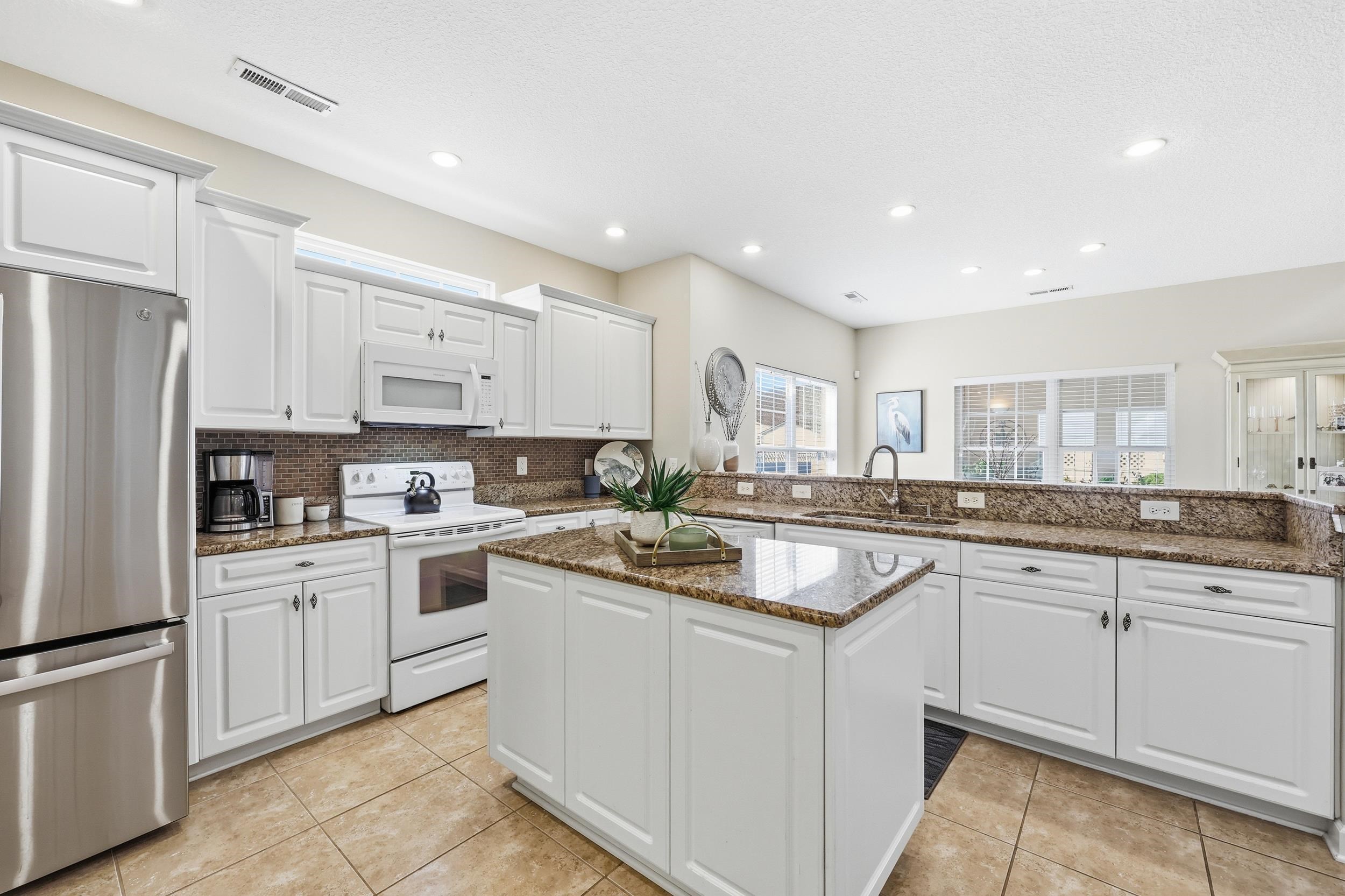 139 Fox Den Drive Murrells Inlet, SC 29576 - Photo 4 of 53