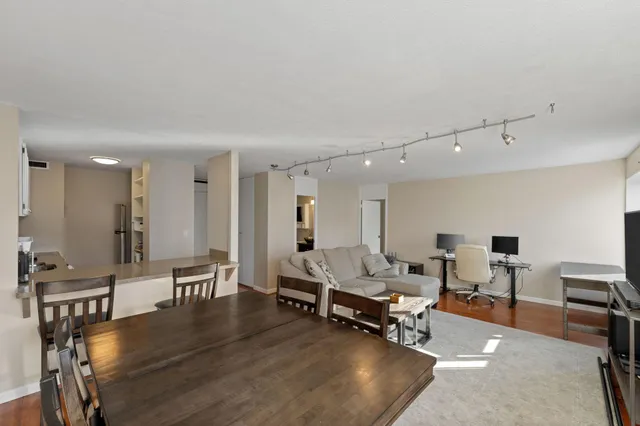 $1,595 | 19 North 1st Street, Unit B1503, Minneapolis, MN 55401