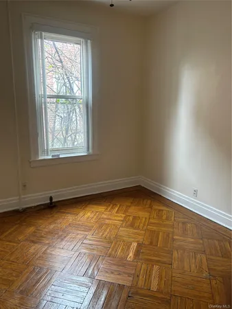 $3,500 | 594 East 38th Street | Farragut